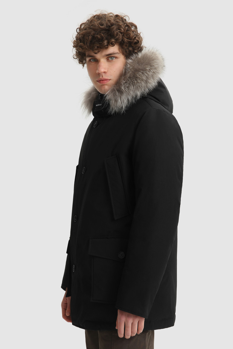 Black Woolrich Arctic With Dyed Fur Men's Parka Jackets | 2730548-OH