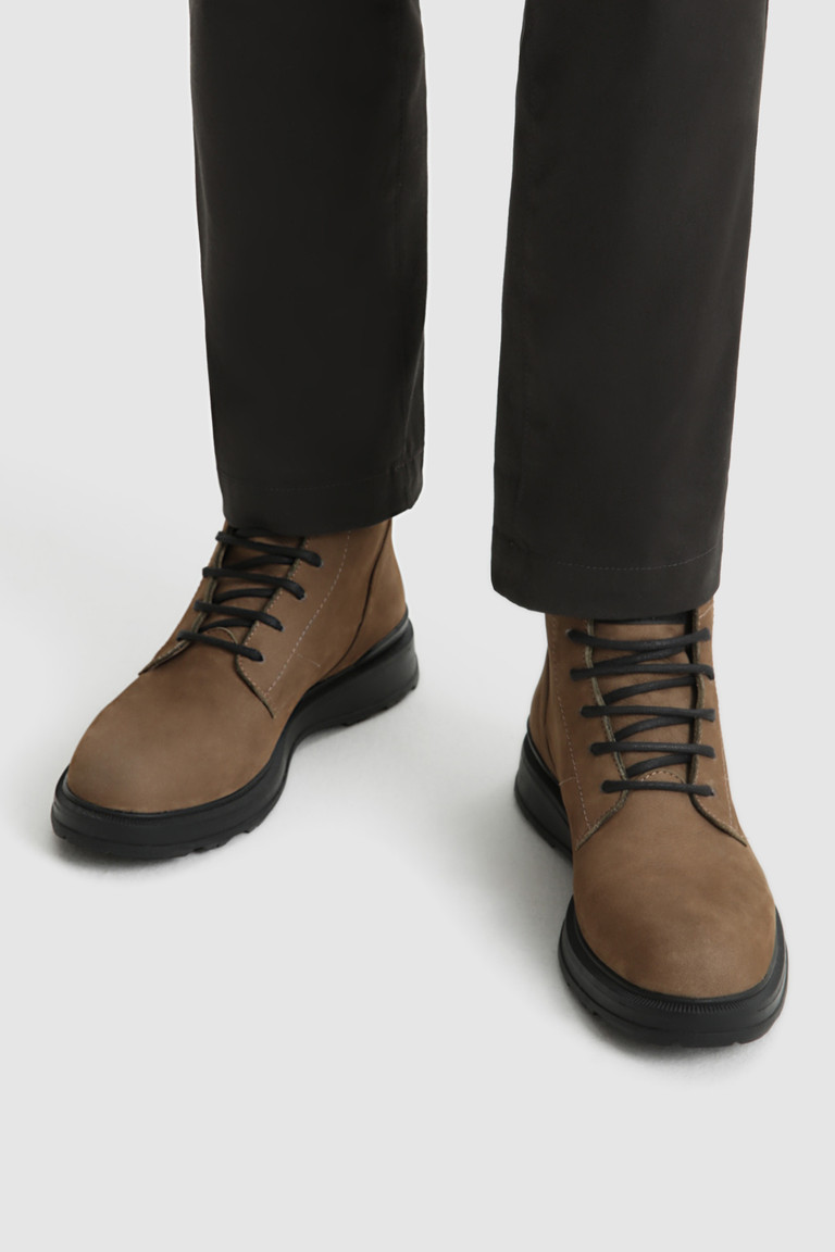 Black Woolrich Mid In Waterproof Nubuck Men's Boots | 0325468-HG