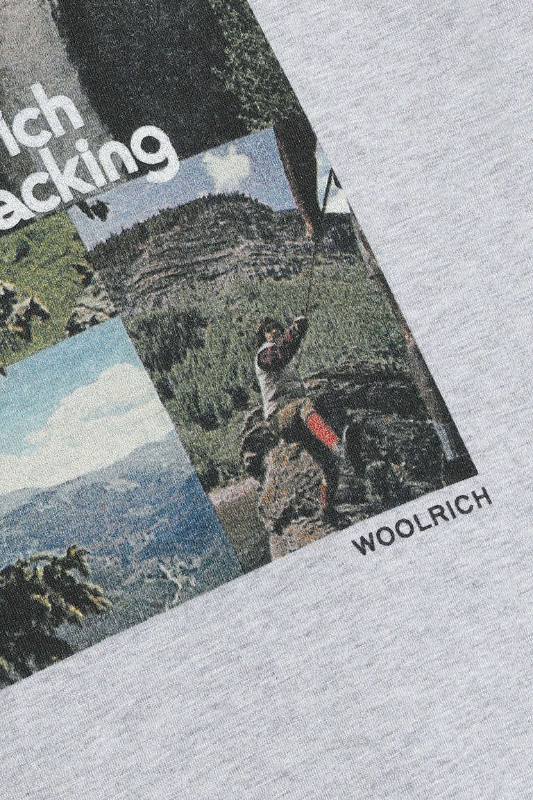 Grey Woolrich Backpacking Men's T Shirts | 0287316-IP