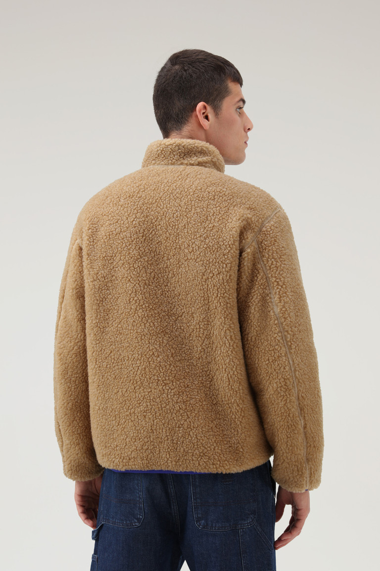 Khaki Woolrich Reversible Curly Fleece In Recycled Sherpa And Taslan Men's Sweatshirts | 0347519-UO